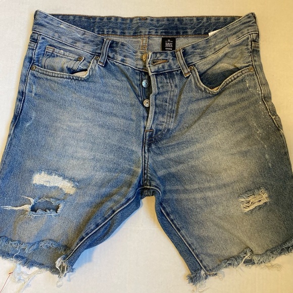 H&M Mens Distressed Slim Fit Shorts sz 30 Low Waist - Picture 5 of 5